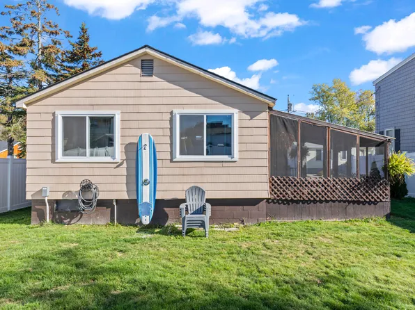 5 Carll Avenue, Old Orchard Beach, ME 04064