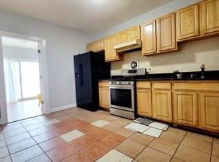 131 W 56th St FLOOR 1, Bayonne, NJ 07002