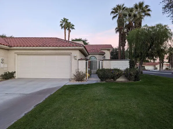 100 Brandigo Cir, Palm Desert, CA 92211