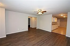 5003 SW Fieldstone Blvd - 2 — Photo 2
