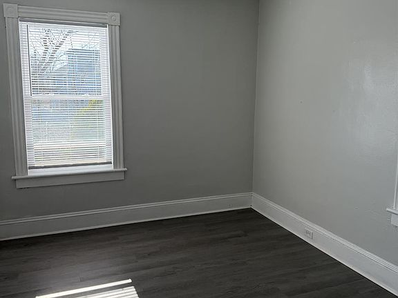 5th image of 332 N 4th Ave Floor 2