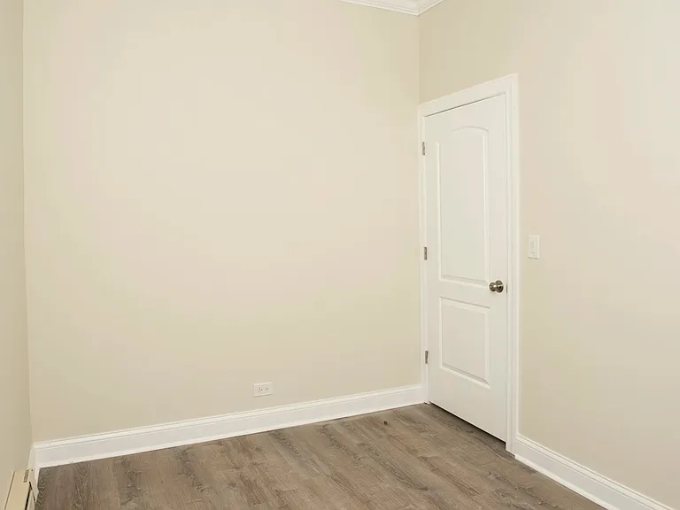 2909 1/2 N Mildred Ave #3F — Photo 10