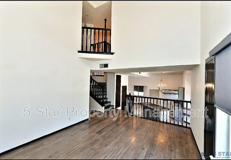 7249 Imperial Ridge Dr — Photo 22