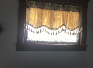 309 Seneca St, Elgin, IL 60120