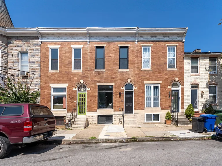 40 E Fort Ave — Photo 1