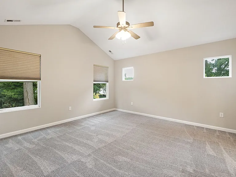 8035 E Glen Rd — Photo 23