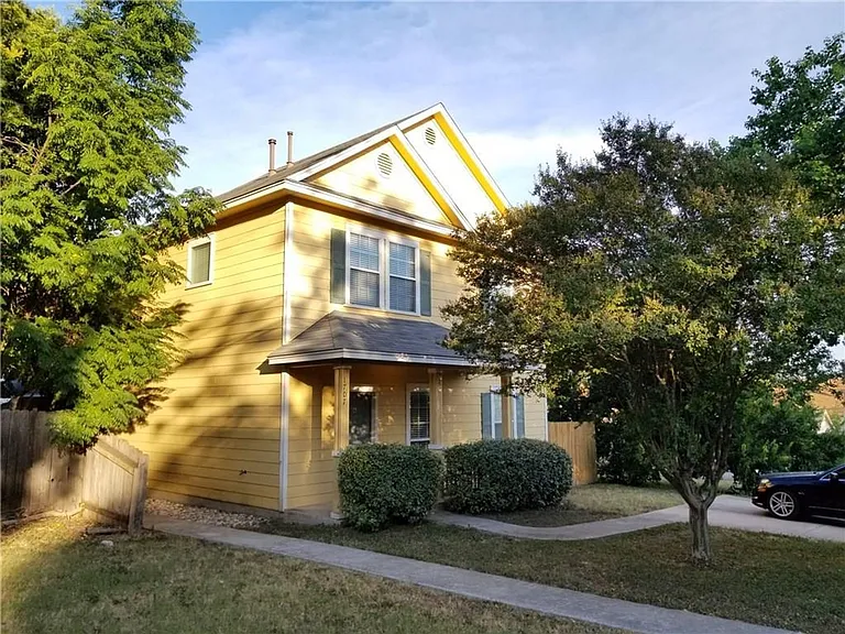 1707 Chestnut Ave #A — Photo 2
