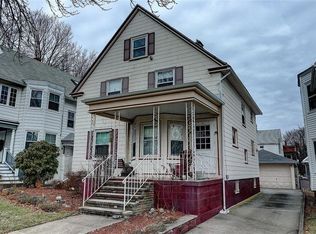 18 Hart St, Providence, RI 02906