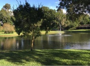 1795 SE Clatter Bridge Rd, Ocala, FL 34471