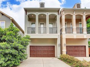825 Lawrence St, Houston, TX 77007