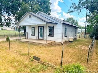 212 S Creek St, Holdenville, OK 74848
