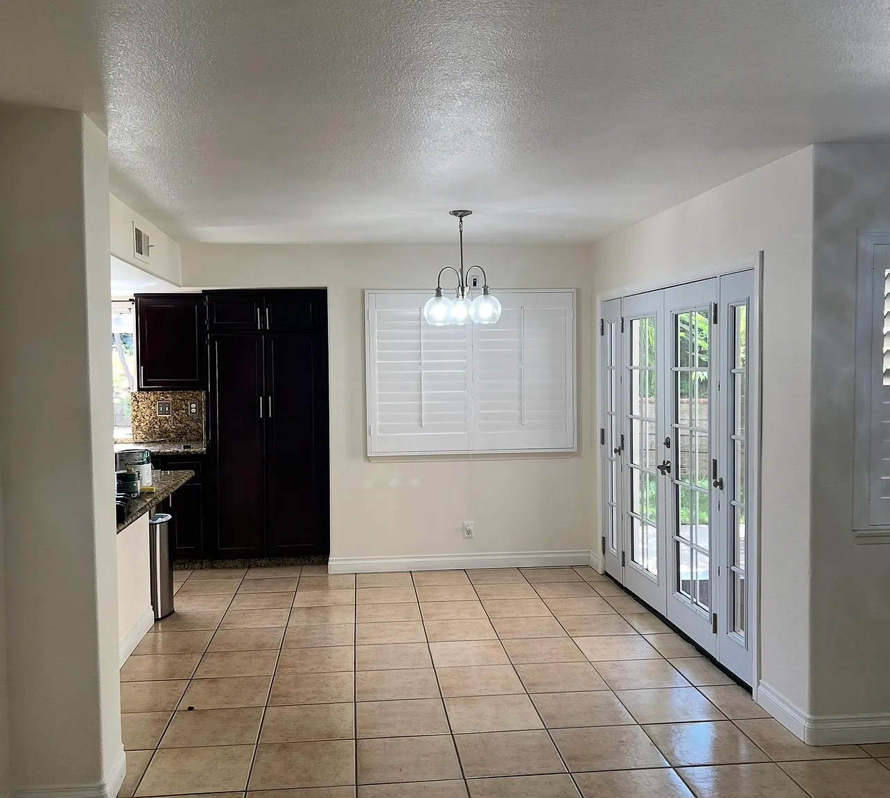4 bed, 2.5 bath, 2218 sqft, $4,250 — Photo 4