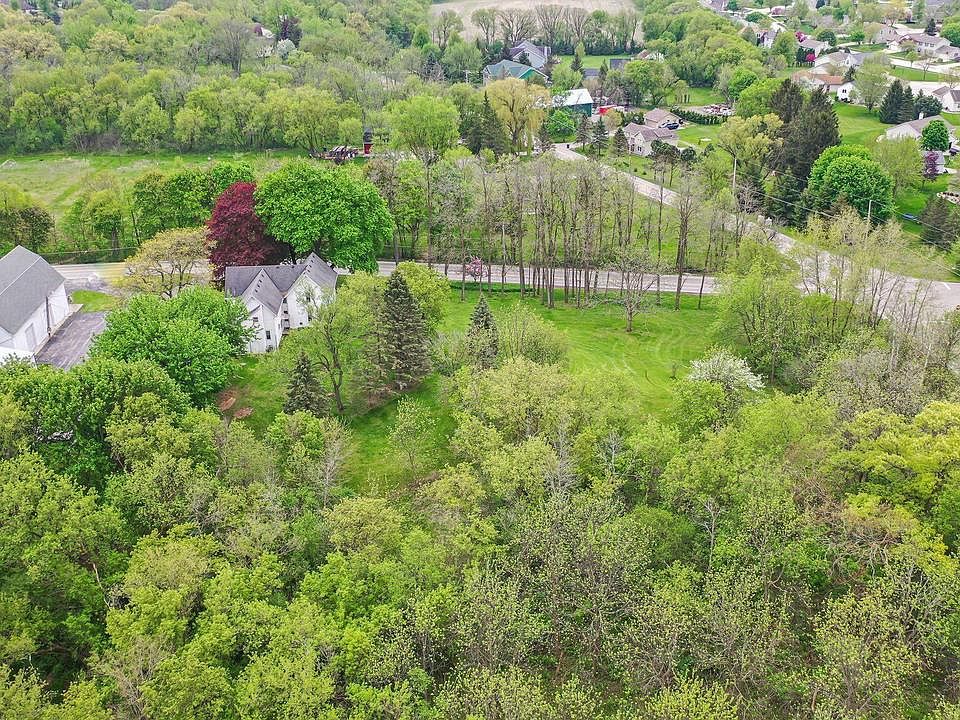 N45W24434 Lindsay Rd, Pewaukee, WI 53072 MLS 1834529 Zillow