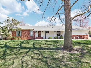 206 S Brook Forest Rd, Derby, KS 67037