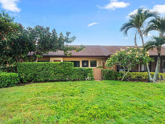 3rd image of 11122 Curry Drive