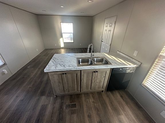 3rd image of 6027 N Lindbergh Blvd APT 30