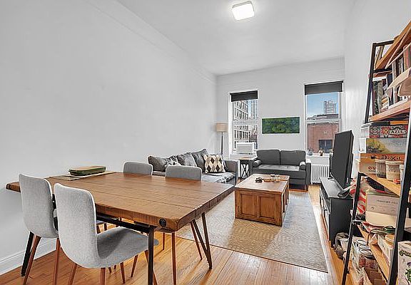 5th image of 322 E 79th St APT 5A