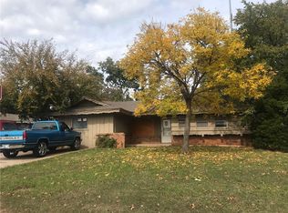 3121 Delmar Rd, Del City, OK 73115