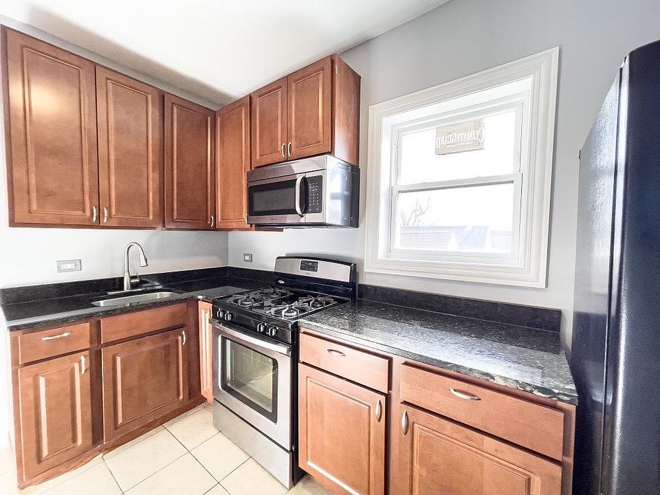 1st image of 1226 S Kolin Ave APT 3