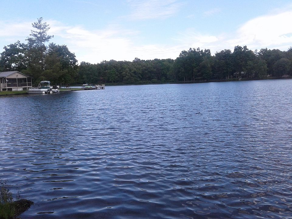 1st image of Linger Lake Ln