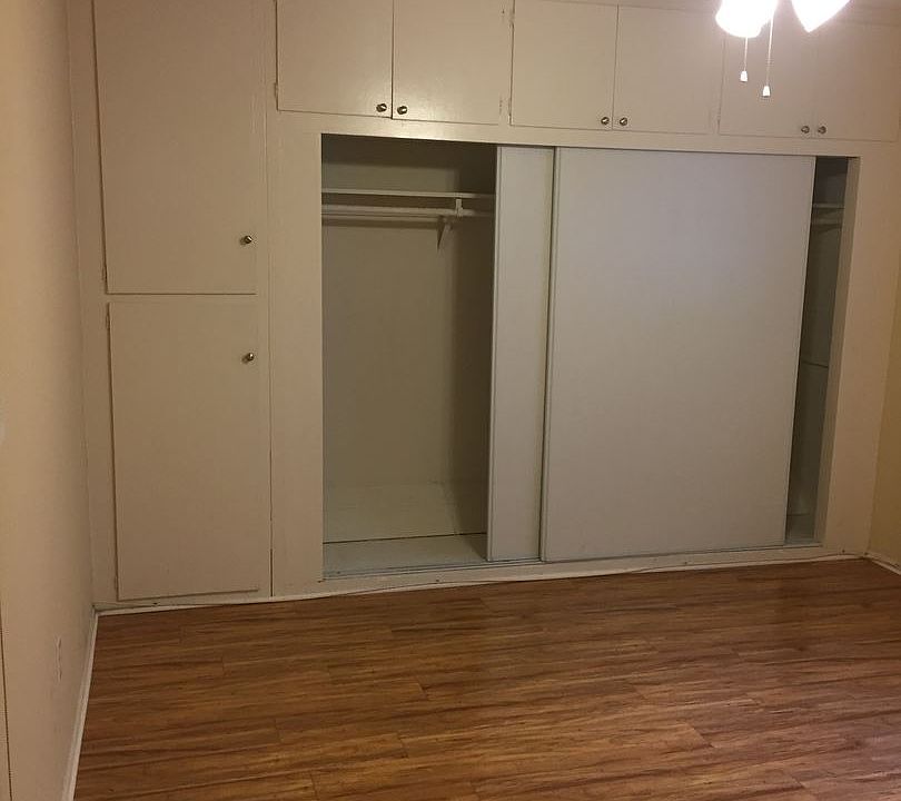 2nd image of 128 W Maple St APT 21