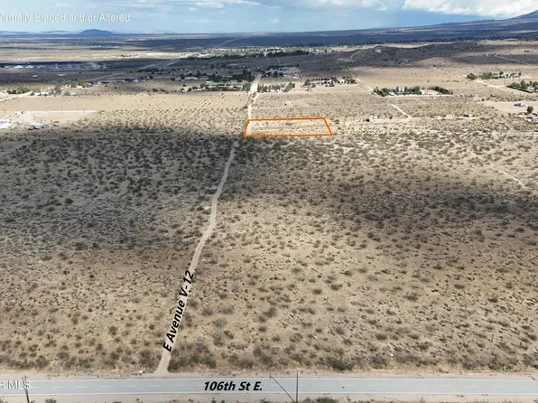 Vic 106th Ste V #12, Pearblossom, CA 93553