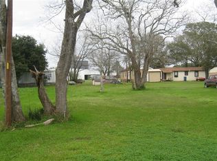 2720 12th St, Hempstead, TX 77445