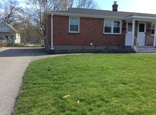 14 Lavoie Dr, Chicopee, MA 01020