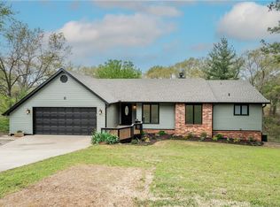12 Dunedin Ln, Bella Vista, AR 72715