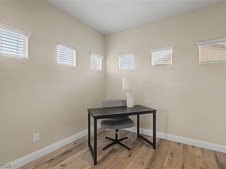 8136 Memory Lake Ave — Photo 17
