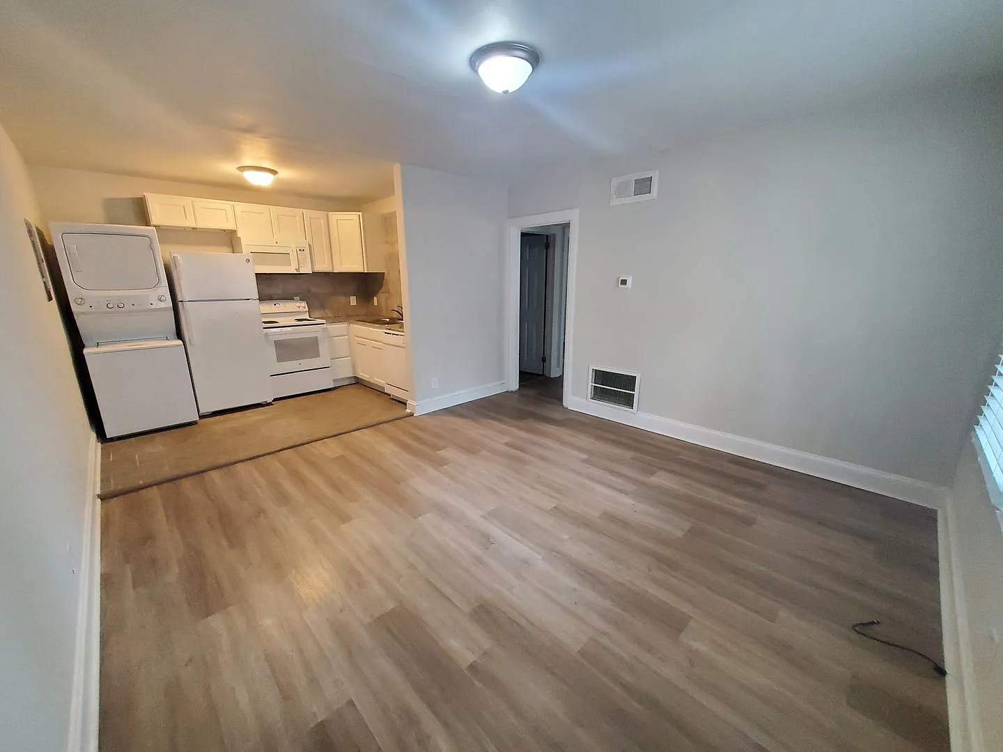 214-1 Woodrow St~ Haymount — Photo 3