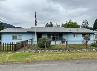 76358 Klohn Rd, Oakridge, OR 97463