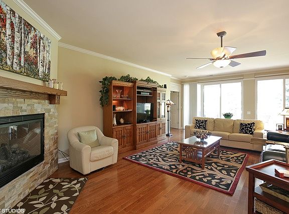 4th image of 12265 Arlington Dr