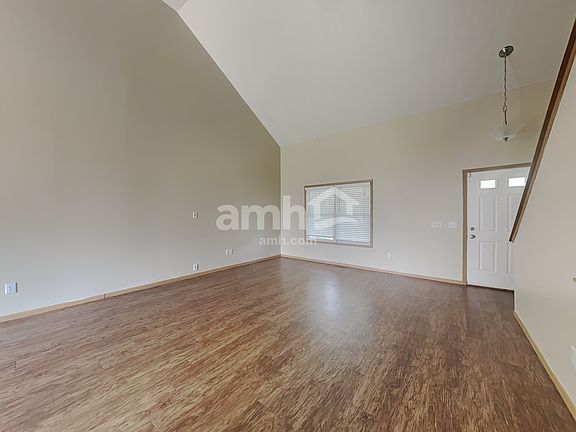 4th image of 828 Cedar Run Dr