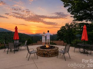 508 Overlook Dr #2, Burnsville, NC 28714