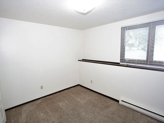 5th image of 1708 24th Ave S #6