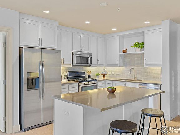 4th image of 3401 Arapahoe Ave #315