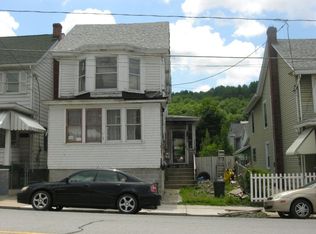 234 W Patterson St, Lansford, PA 18232
