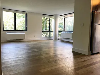 Rented by LL Real Estate Services