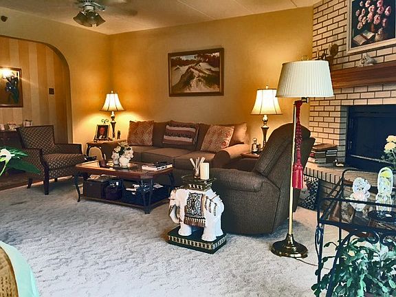 5th image of 9028 Del Prado Dr APT 1S
