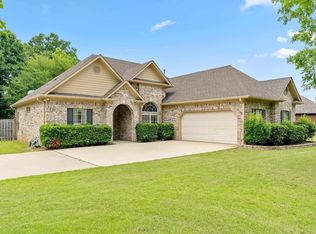 122 Penhale Park Rd, Helena, AL 35080