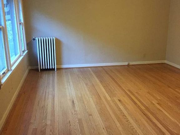 5th image of 512 Boylston Ave E #306
