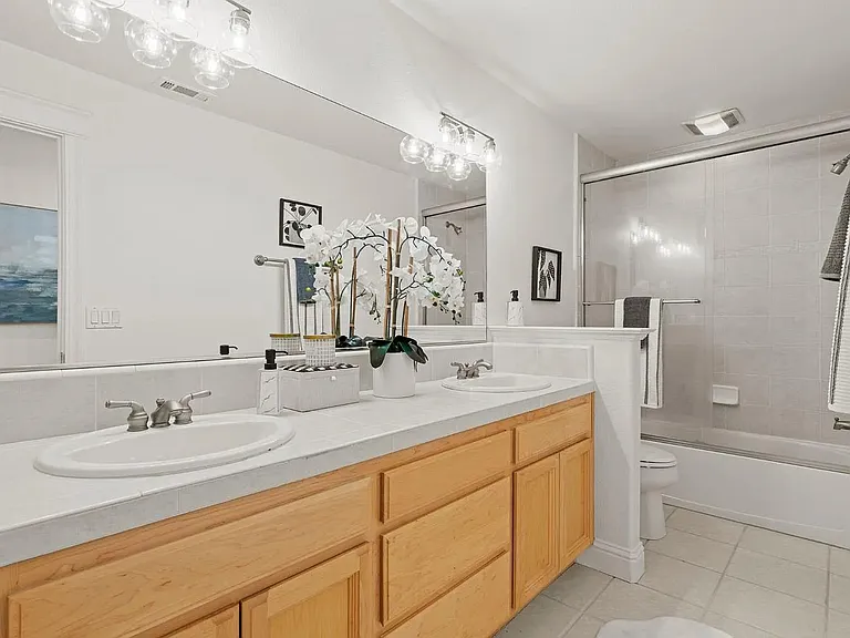 4066 Plateau Cir — Photo 48
