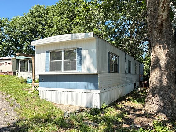 2nd image of 875 E Michigan Ave Lot 6