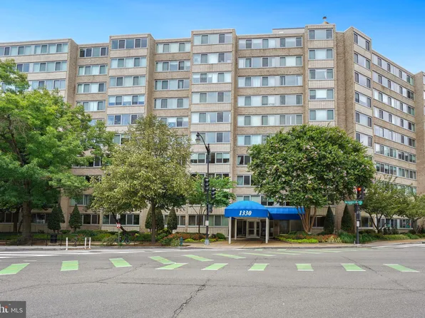 1330 New Hampshire Ave NW APT 818, Washington, DC 20036