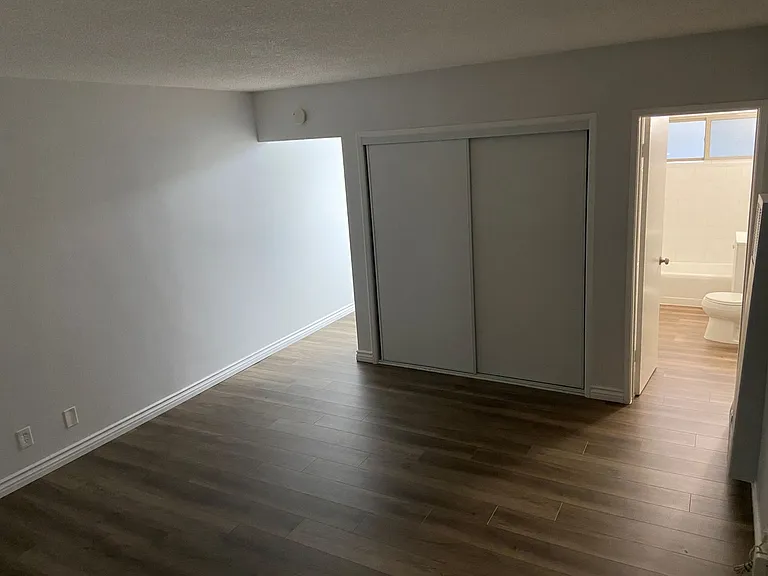 832 Azusa Ave #10 — Photo 6