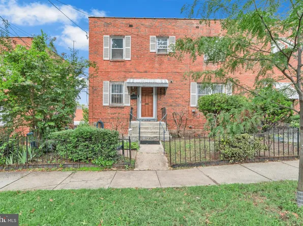 2407 18th St SE, Washington, DC 20020