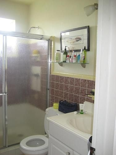 1st image of 10911 NE 9th Ct