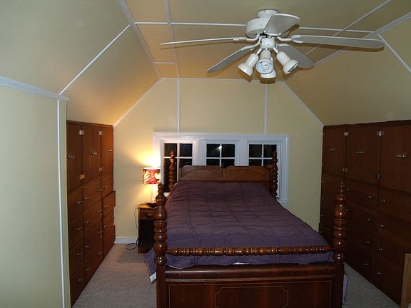 plenty of built-in storage!
