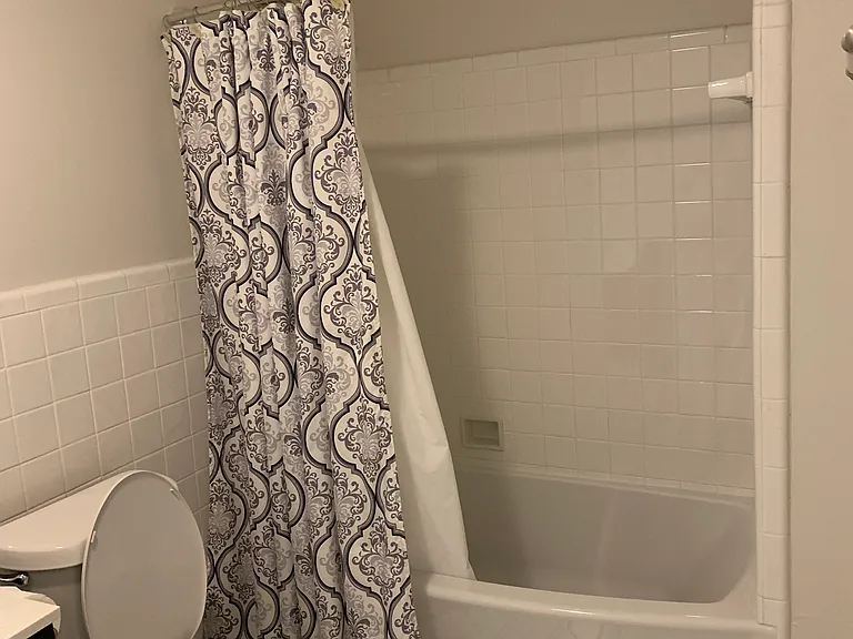 2511 Saint Charles Ave #404 — Photo 11